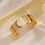 The Élise Cuff